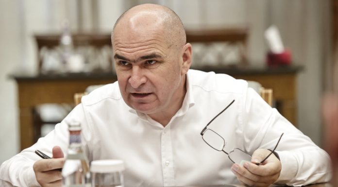 Bolojan: Interdicția cumulului pensie-salariu la stat va viza doar pensiile speciale, nu afectează medicii sau profesorii