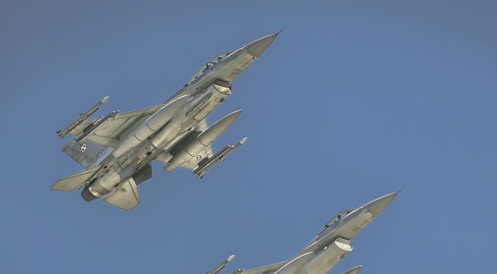 Polonia a ridicat în aer avioane de luptă, după o serie de atacuri ruseşti asupra Ucrainei