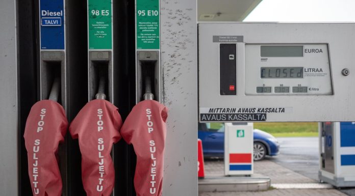 Țara europeană în care benzinăriile Lukoil se închid