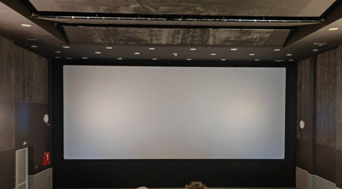 Barometrul de Consum Cultural 2024. Doi români din cinci au mers măcar o dată la film anul trecut. Teatru: unul din patru