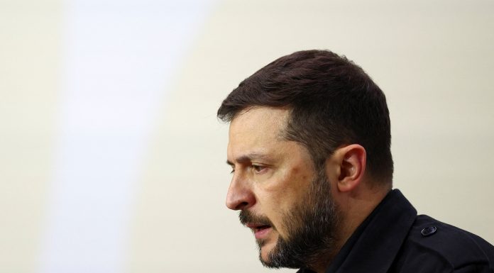 Volodimir Zelenski merge în Turcia pentru a încerca reluarea negocierilor cu Rusia