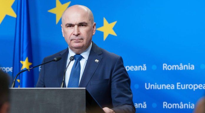 Tăierile de venituri din ministere. Anunțul lui Bolojan: Trebuie să aibă în vedere, în 2026, o reducere de 10% din anvelopa salarială