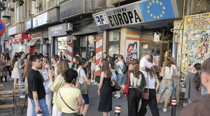 Cinema Europa, ultimul cinema de cartier din Bucureşti care împlineşte 90 de ani, va fi reconstruit scaun cu scaun