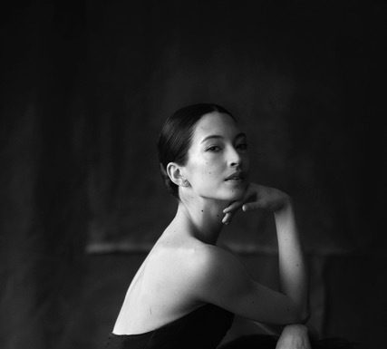 Hannah O’Neill, prim-balerină Étoile la Opera Ganier din Paris, va dansa pe scena Sălii Palatului la gala „Balanchine’s Legacy”/ VIDEO