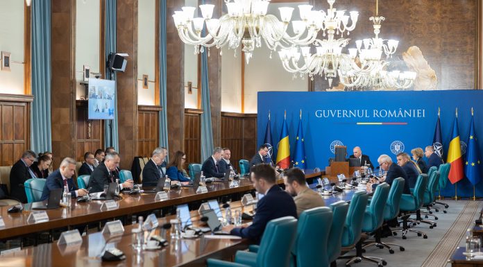 LEGE Nicușor Dan a semnat legea prin care demnitarii care vor în sectorul privat după funcția de la stat vor avea restricții 12 luni