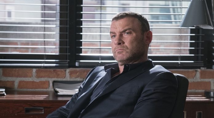 Actorul Liev Schreiber, internat de urgenţă la New York