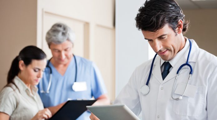 Ministrul Sănătăţii: Această formă prin care se legiferează oarecum ultrajul pentru personalul medical este una bună, pentru că am avut nenumărate cazuri în care medicii au fost agresaţi, insultaţi