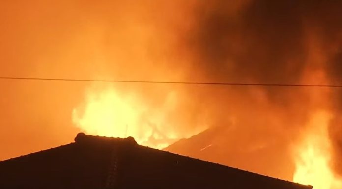 Japonia – cel mai mare incendiu din ultimii 50 de ani. 170 de clădiri distruse VIDEO