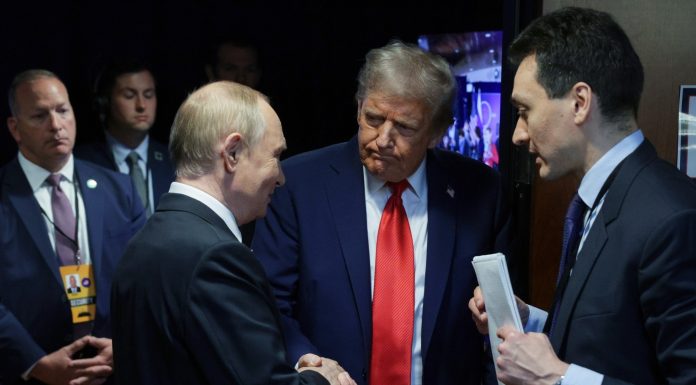 Casa Albă colaborează cu Rusia la un nou plan de pace pentru Ucraina. Oficiali de rang înalt ai armatei SUA au venit la Kiev în încercarea de a relua negocierile de pace – presă