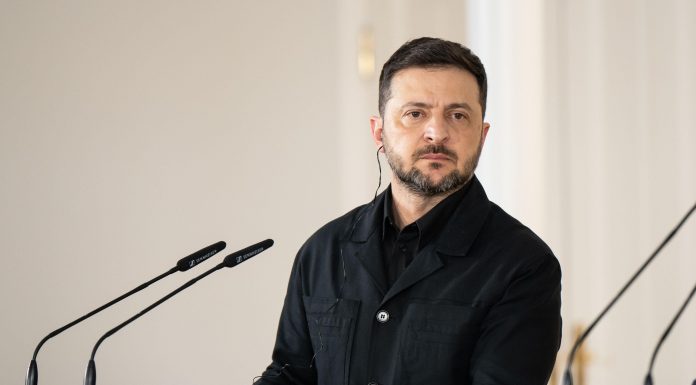 Zelenski anunță că Ucraina se pregăteşte pentru noi negocieri de pace săptămâna viitoare