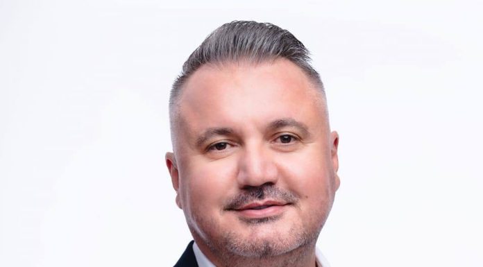 Romeo Lungu îl atacă pe Constantin Toma: Mai multă administraţie şi mai puţină politică / Este la modă să-ţi ataci colegii de partid pentru a câştiga vizibilitate