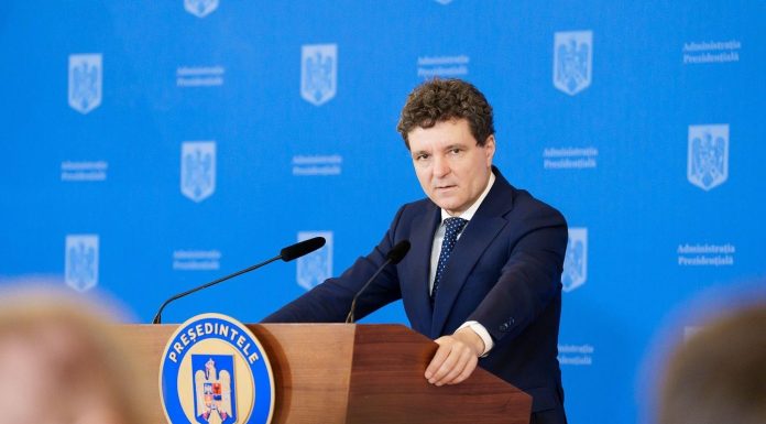 Preşedintele Nicuşor Dan, urare video transmisă emisiunii TV ”Super Neatza Cu Răzvan şi Dani”, la împlinirea a 18 ani – VIDEO