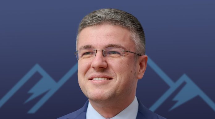 Patronatele din turism resping ferm etichetarea operatorilor din turism drept evazionişti fiscali şi solicită scuze publice din partea ministrului Irineu Darău: ”Turismul nu este problema semnificativă a evaziunii fiscale din România”