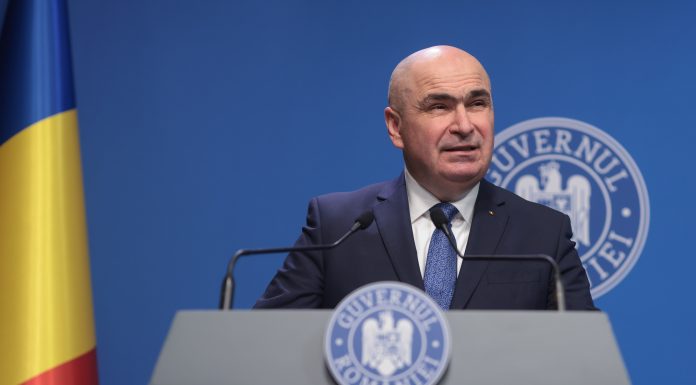 Petiție la Miercurea Ciuc. Peste șaizeci de persoane i-au cerut lui Bolojan o soluție pentru reducerea taxelor locale