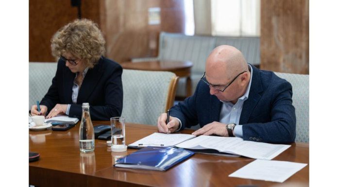 Vicepremierul Oana Gheorghiu sare în apărarea lui Bolojan. „Ce vedem în aceste zile în spațiul public nu este doar despre un guvern sau despre un om”