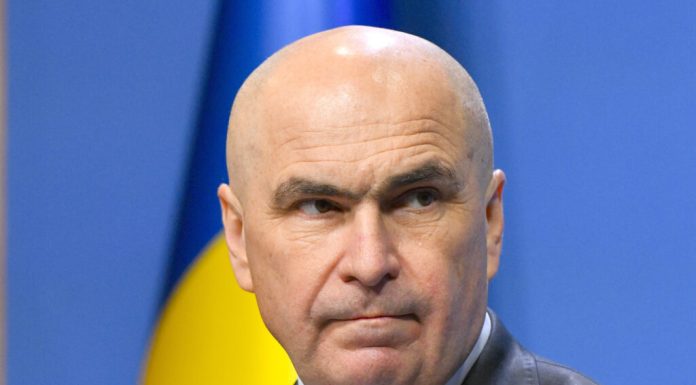 Eșec pentru Bolojan în BPN: A obținut doar 35 de voturi pentru dizolvarea șefilor de sectoare