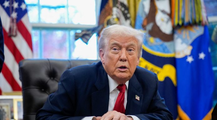 Premiile Grammy. Un cântăreț celebru l-a atacat pe Trump: „Nu suntem sălbatici. Nu suntem animale. Nu suntem extratereștri”