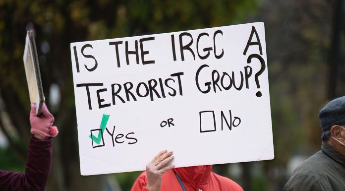 Iranul declară „teroriste” armatele europene, după măsurile UE împotriva Gardienilor Revoluţiei