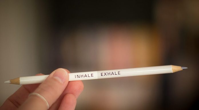 Oamenii de știință au rezolvat un mister vechi de 100 de ani despre aerul pe care îl respirăm