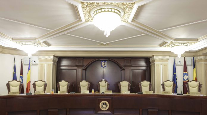 Proiect PNL pentru funcționarea Curții Constituționale. Raluca Turcan: „Boicotul nu mai poate fi o opţiune”