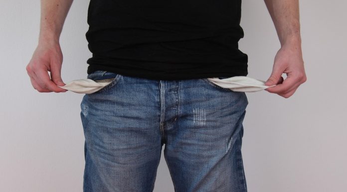 Din fiecare 100 de lei cheltuiți de Guvern, 18 lei au fost luați pe datorie anul trecut. Situația s-a îmbunătățit ușor, dar 2025 este unul dintre cei mai dezechilibrați ani din ultimele două decenii