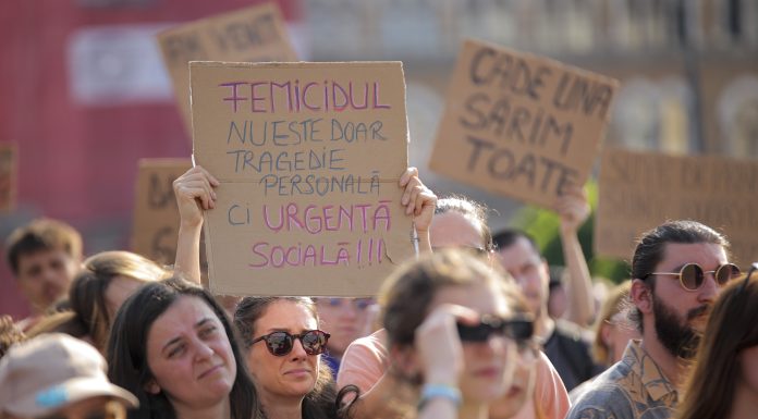 Senatul a adoptat proiectul de lege împotriva femicidului. Cât de mari ar putea fi pedepsele pentru agresori
