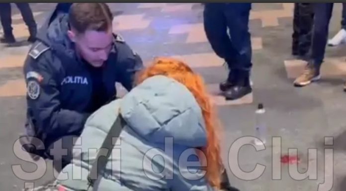 Cluj: Tânărul de 14 ani care a bătut un adolescent, în faţa unui centru comercial din Cluj Napoca, plasat în arest la domiciliu