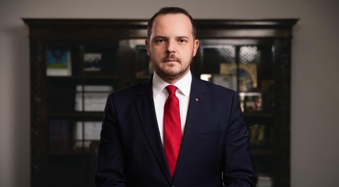 Rogobete: Lipseşte ceva cu desăvârşire în ţara noastră şi anume legea malpraxisului. Am solicitat asistenţă tehnică din partea Băncii Mondiale. Sper ca în martie să începem demersul iar până la finalul anului să avem o lege de care e absolut nevoie