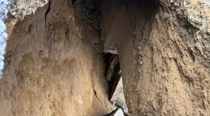 Restricţii de circulaţie pe DN 56A, în judeţul Mehedinţi, din cauza surpării drumului