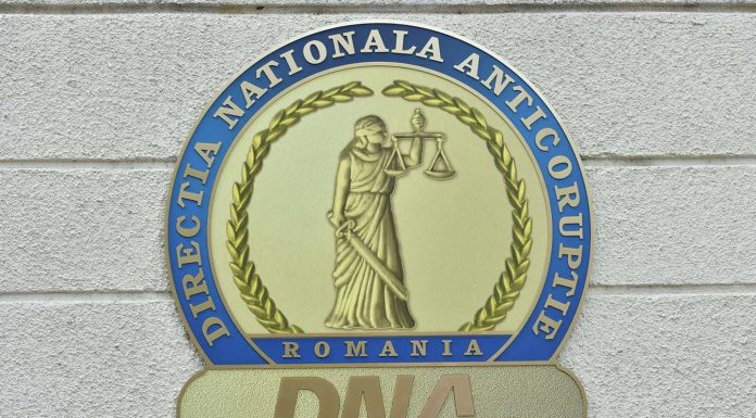DNA, percheziţii într-un dosar de mită în valoare de 500.000 de euro / Ar fi vizat directorul unei firme din Grupul Grampet