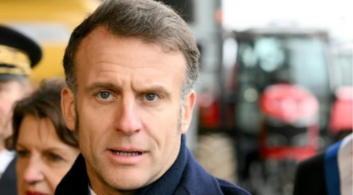 Macron anunţă că este ”pe cale să fie pregătită” o reluare a dialogului cu Putin