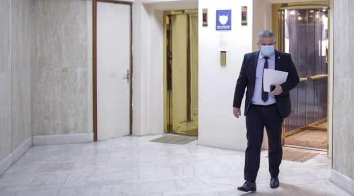Fost ministru, achitat definitiv într-un dosar de angajări fictive la minister