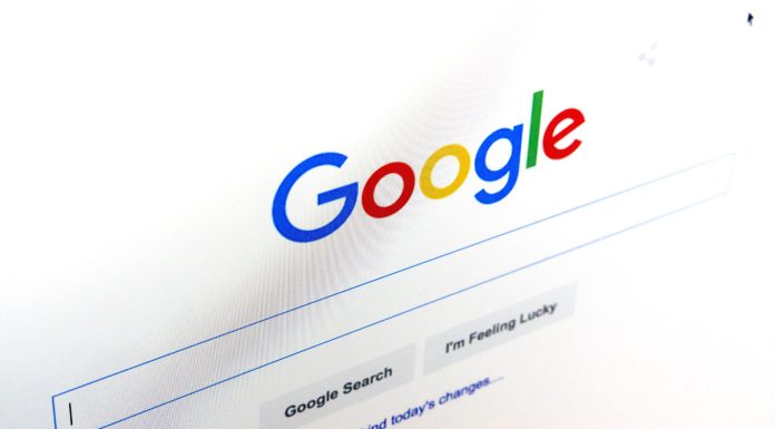 Google recunoaşte că propriul AI ”şi-a însuşit singur” limba bengali, stârnind dezbateri despre abilităţile neanticipate ale tehnologiei