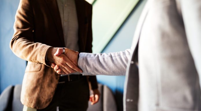 Boom în industria IT: un colos din Franța vrea să angajeze peste 1.000 de români până anul 2030