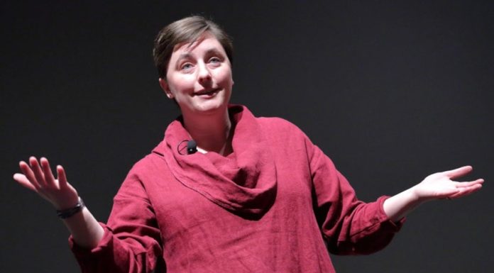 Laptele matern este ”aur lichid” pentru sugari, explică dr. Katie Hinde, profesor asociat la Arizona State University