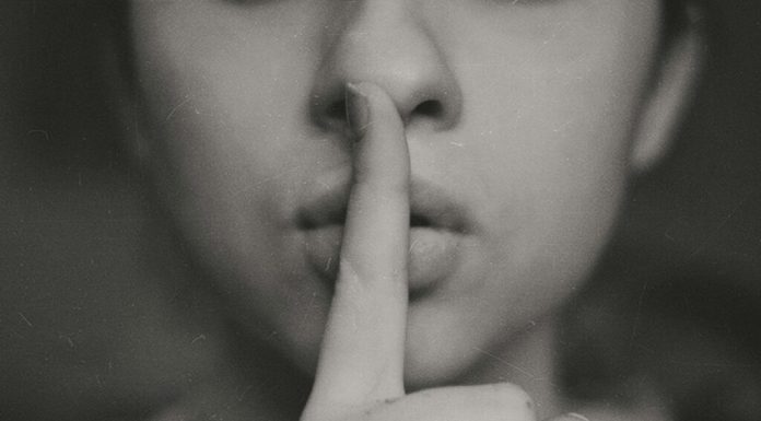 Cele 10 lucruri pe care psihologii recomandă să le păstrezi numai pentru tine