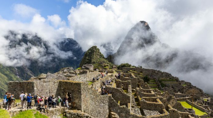 Aeroport nou lângă Machu Picchu, aproape de finalizare. Acces mai rapid, îngrijorări privind patrimoniul Inca