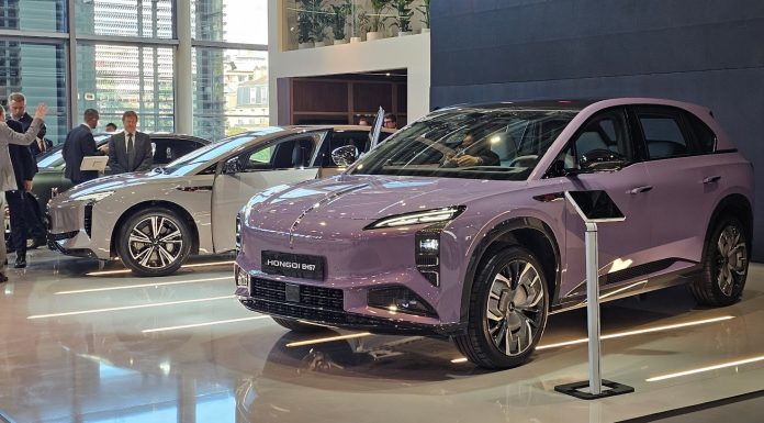 BYD, declin accentuat al vânzărilor pe fondul concurenței dure