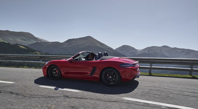 Porsche, gata să renunțe la viitoarele modele electrice de performanță