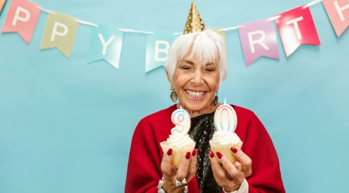 Ce exerciții recomandă experții pentru o viață mai lungă și mai activă