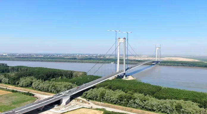 Speed restrictions at the Danube bridge in Brăila. Repairs are being made again in the area