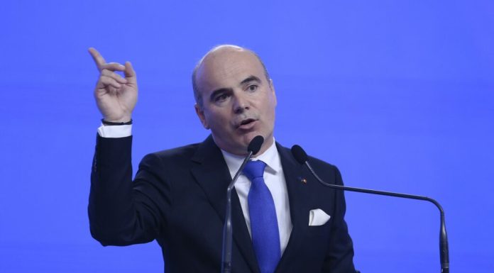 Rareș Bogdan, premier în locul lui Ilie Bolojan? Ce spune europarlamentarul?