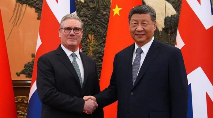 Marea Britanie şi China accelerează relansarea economică; vizita lui Keir Starmer la Beijing aduce investiţii de sute de milioane de lire şi acorduri comerciale de miliarde