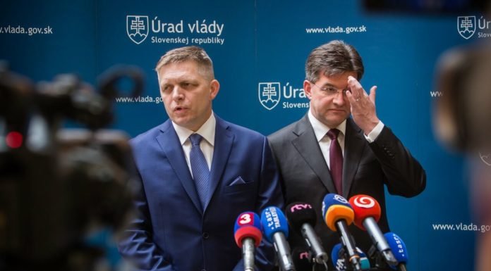 Consilierul premierului slovac Robert Fico a demisionat după ce numele acestuia a apărut în dosarele Jeffrey Epstein