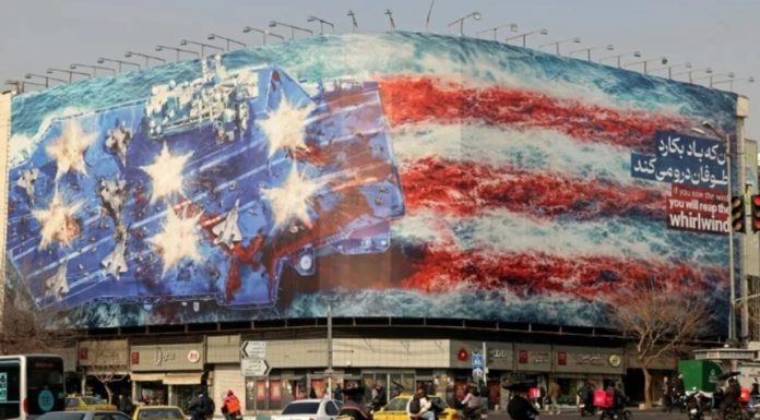 O sută treizeci şi nouă de străini, arestaţi în timpul contestării din Iran. Ei sunt acuzaţi de ”organizarea, incitarea şi conducerea revoltelor, în contact, în unele cazuri, cu reţele din exteriorul” Iranului