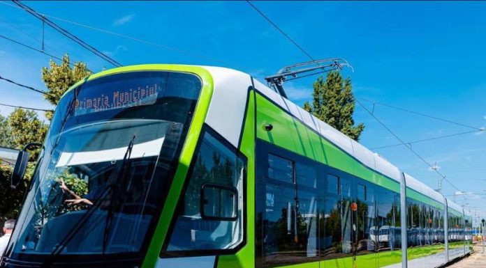 FOTO Linie importantă de tramvai din capitală se apropie de final cu lucrările de modernizare