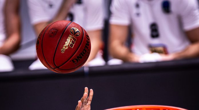 U-BT luptă pentru un loc în play-off-ul Eurocup. Meci cu liderul grupei A, Hapoel Ierusalim