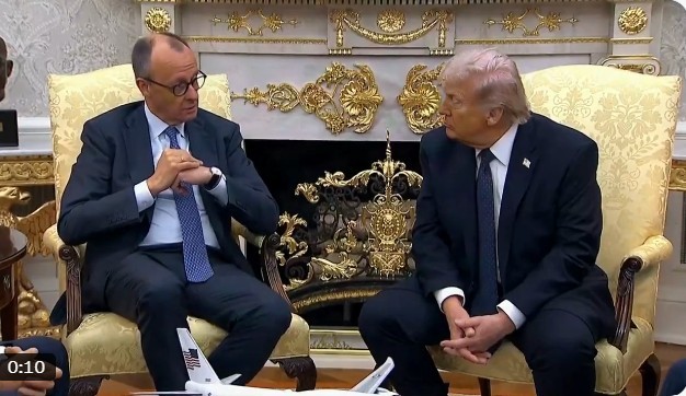 Merz spune că i-a cerut lui Trump să intensifice presiunea asupra lui Putin şi să includă Europa în negocieri. „Nu suntem pregătiţi să acceptăm un acord negociat fără consultarea noastră”, spune liderul german