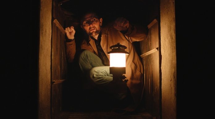 Filmul horror „Hokum”, cu Adam Scott în rolul principal, va fi în cinematografe din 8 mai – VIDEO