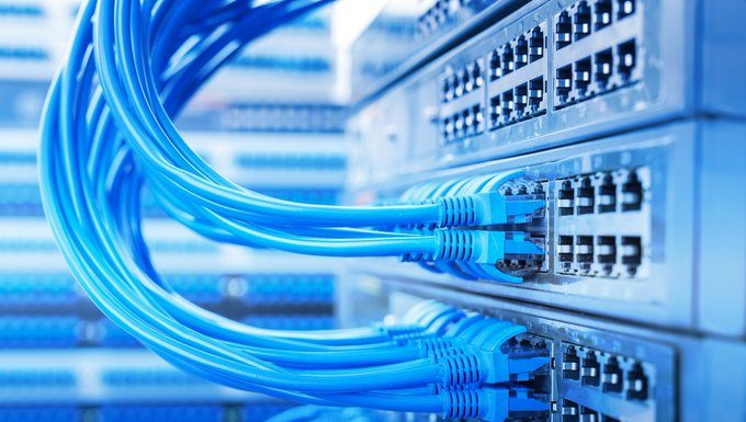 România intră în liga tehnologiei viitorului: primul calculator cuantic din Europa Centrală și de Est va fi instalat la Iași